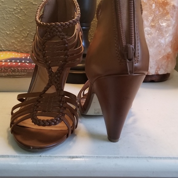 Cognac Boho Sandals - Picture 3 of 3